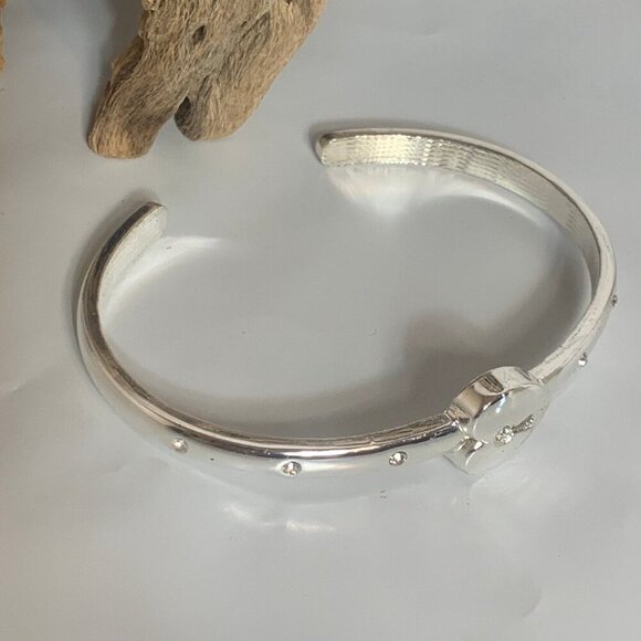 Avon You Hold the Key Silver Tone Cuff Bracelet - Picture 5 of 6